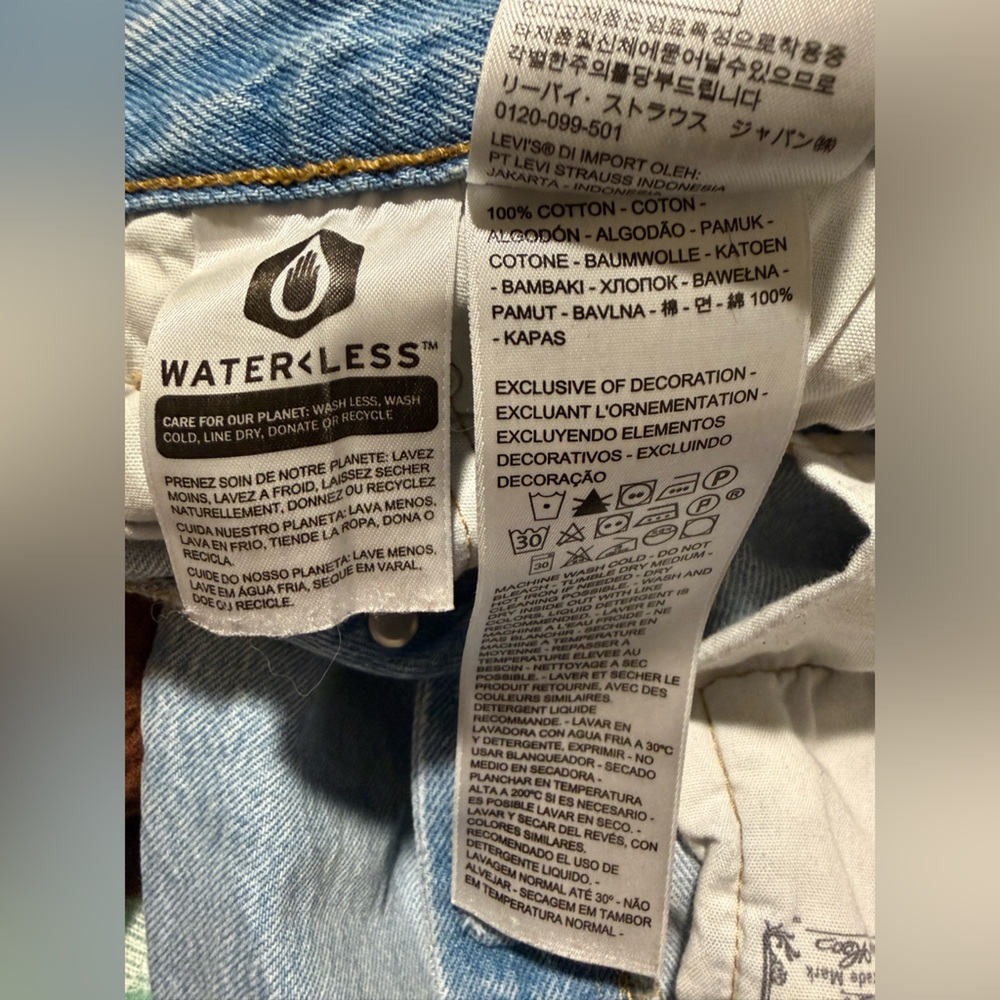 Women’s Levi’s 501 Denim Jeans - Picture 3 of 8